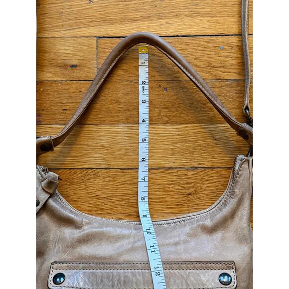FRYE 'Melissa' Distressed Tan Leather Shoulder Bag w/Crossbody Strap - Picture 12 of 16